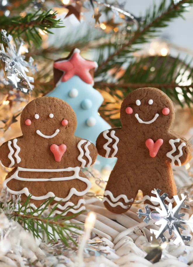 gingerbread christmas decor