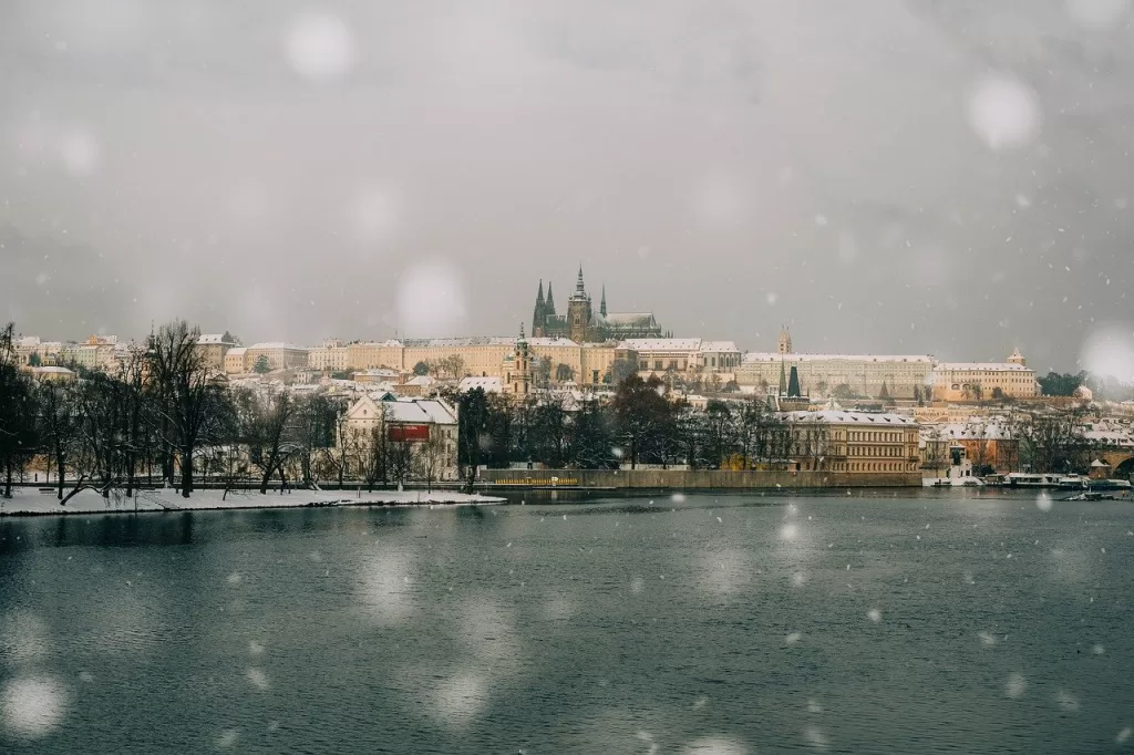 prague christmas itinerary