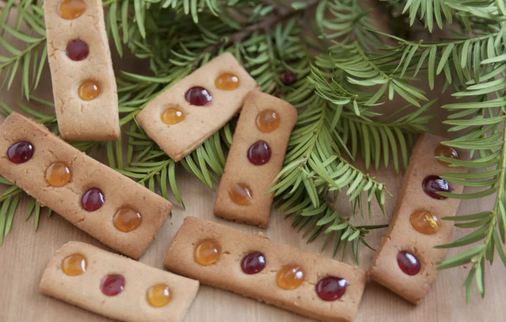 european gingerbread christmas cookies