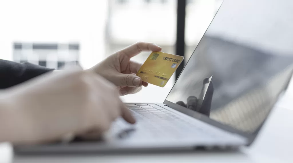 balance travel goals with financial prioritiesx